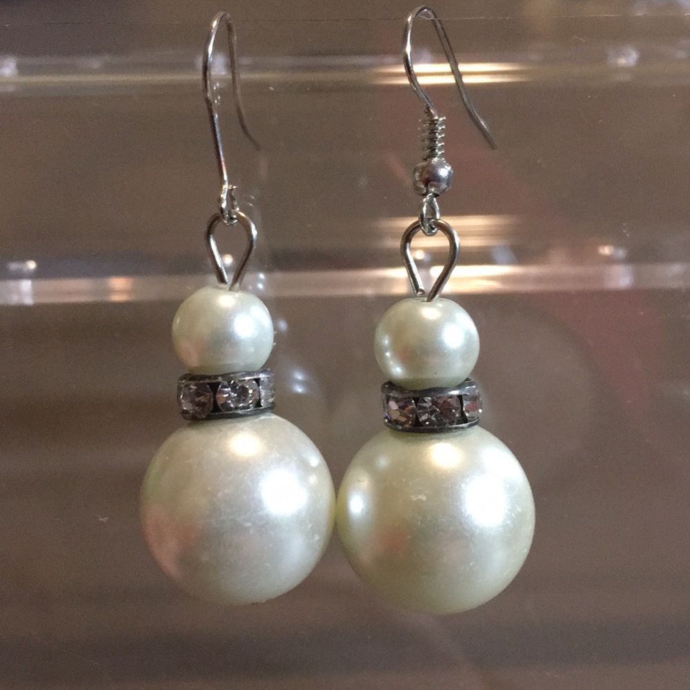 Pearl drop Earrings